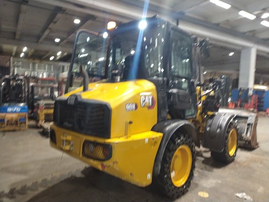Unknown range 605 Caterpillar 908M