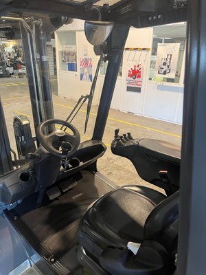 Chariot élévateur thermique Fenwick H25D 4715T