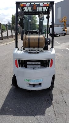 Chariot élévateur gaz UniCarriers DX18G