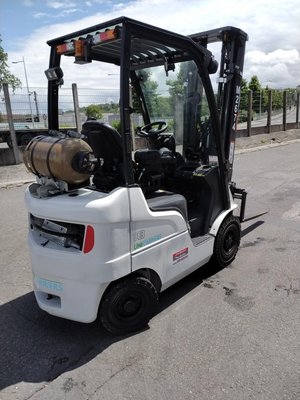 Chariot élévateur gaz UniCarriers DX18G