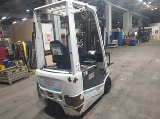 Chariot élévateur électrique UniCarriers TX3.18 - 4