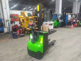 Gerbeur accompagnant CESAB S208L - 1