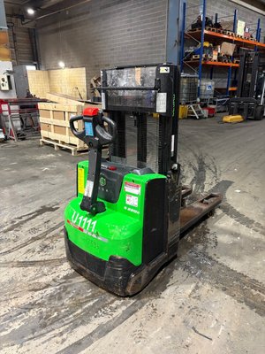 Gerbeur accompagnant - S220D