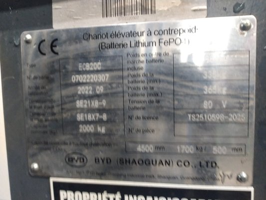 Chariot élévateur électrique BYD ECB 20 C