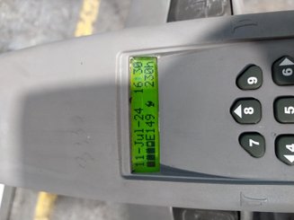 Gerbeur accompagnant UniCarriers PSH160 - 6