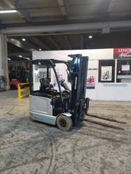 Chariot élévateur électrique UniCarriers MXS3-16 - 1