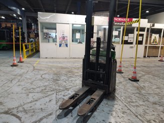 Gerbeur accompagnant CESAB S215L - 3