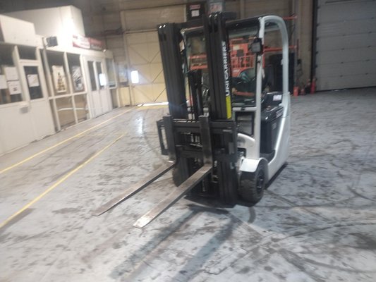 Chariot élévateur électrique UniCarriers TX3.15C