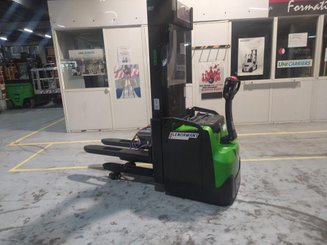Gerbeur accompagnant CESAB S215L - 4