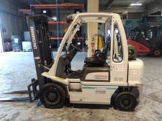 Chariot élévateur gaz UniCarriers DX25G - 9