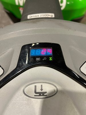 Transpalette ergonomique CESAB P225 TUGGER
