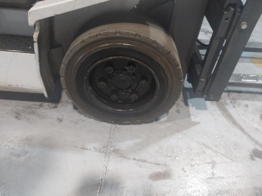 Chariot élévateur gaz UniCarriers DX30G