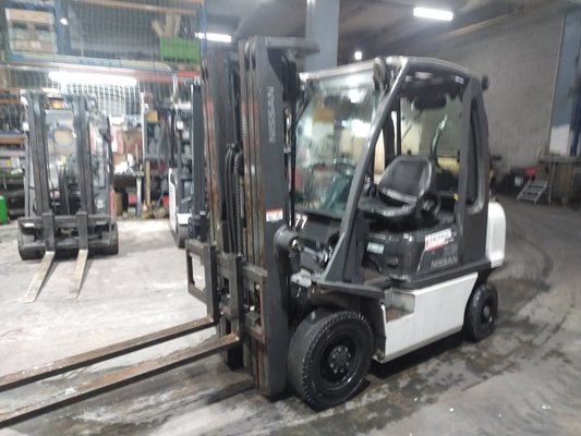 Chariot élévateur thermique Nissan 1DX25G 3F475