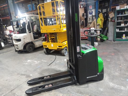 Gerbeur accompagnant CESAB S214 4755T