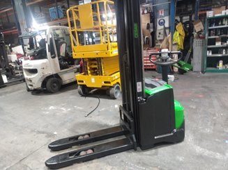 Gerbeur accompagnant CESAB S214 4755T - 6