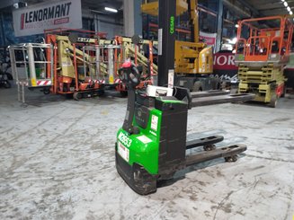 Gerbeur accompagnant CESAB S208L - 5