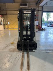 Chariot élévateur électrique UniCarriers TX4-18L - 1
