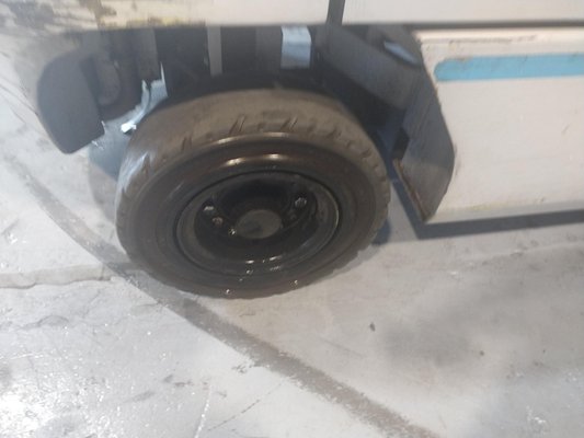 Chariot élévateur gaz UniCarriers DX30G