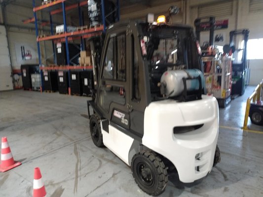 Chariot élévateur gaz UniCarriers DX20G