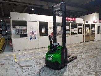 Gerbeur accompagnant CESAB S212 - 2