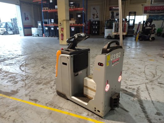 Tracteur industriel STILL LTX20