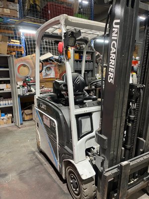 Chariot élévateur électrique UniCarriers TX3-16 3F475 PNM