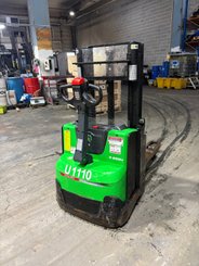 Gerbeur accompagnant CESAB S220D - 1