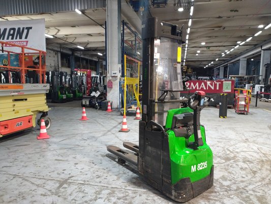 Gerbeur accompagnant - S215L