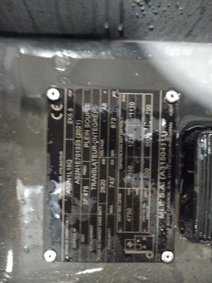 Chariot élévateur électrique UniCarriers TX15