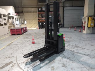 Gerbeur accompagnant CESAB S212 - 2