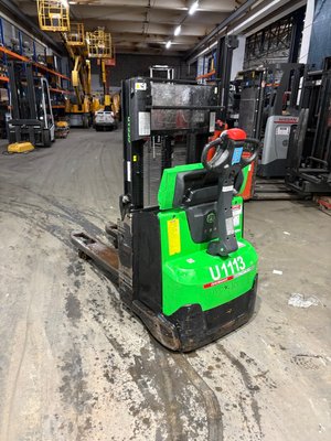 Gerbeur accompagnant CESAB S220D