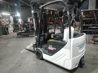 Chariot élévateur électrique UniCarriers TX3-16 - 4