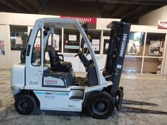 Chariot élévateur gaz UniCarriers DX25G - 1