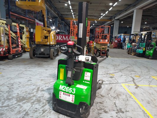 Gerbeur accompagnant CESAB S208L