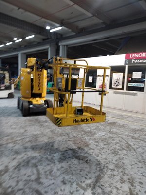 Nacelle articulée Haulotte HA12CJ