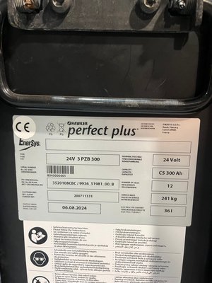 Gerbeur à plate-forme rabattable Toyota staxio SPE200D