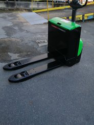 Transpalette électrique CESAB P218 - 1