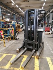Chariot à mât rétractable UniCarriers ULS140 - 6