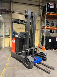 Chariot à mât rétractable Fenwick R14G - 1