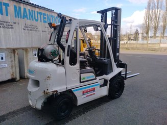 Chariot élévateur thermique UniCarriers DX32G - 4