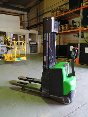 Gerbeur accompagnant - S214L